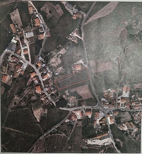 Terreno para Venda em Carvalhal Benfeito