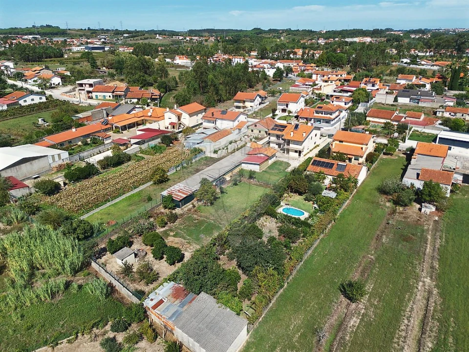 Moradia T4 para Venda em São Lourenço do Bairro Foto 31