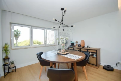 Apartamento T3 para Venda em São Domingos de Rana