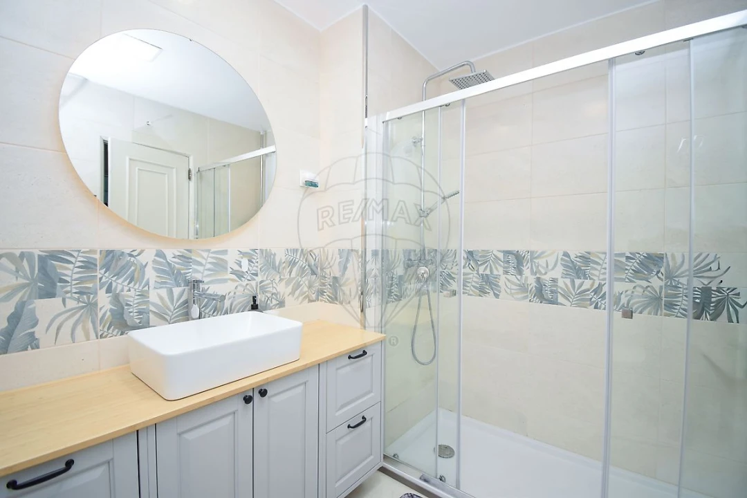 Apartamento T3 para Venda em São Domingos de Rana Foto 13