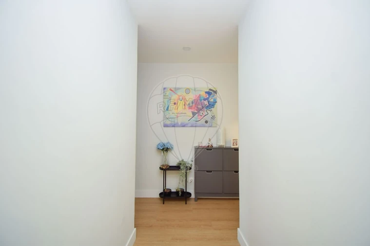 Apartamento T3 para Venda em São Domingos de Rana Foto 11