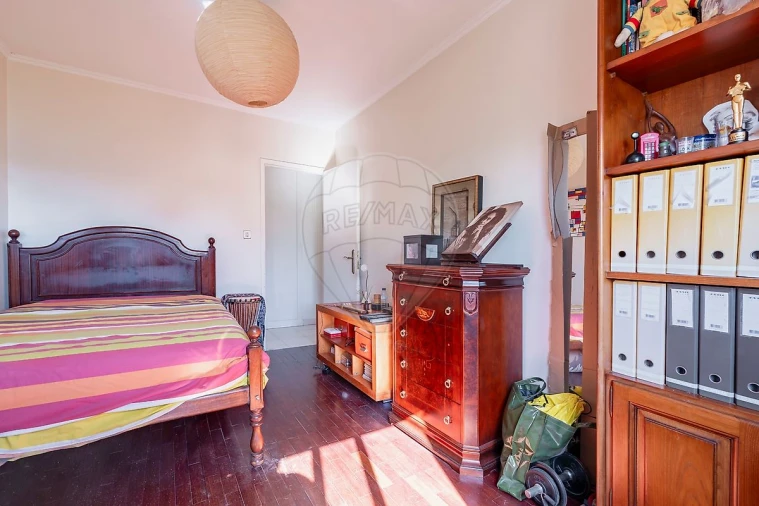Apartamento T3 para Venda em Santo António dos Cavaleiros e Frielas Foto 30