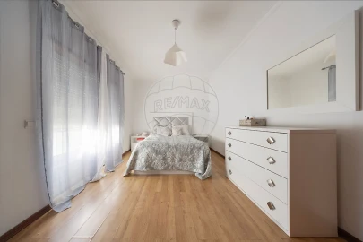 Apartamento T2 para Venda em Azambuja