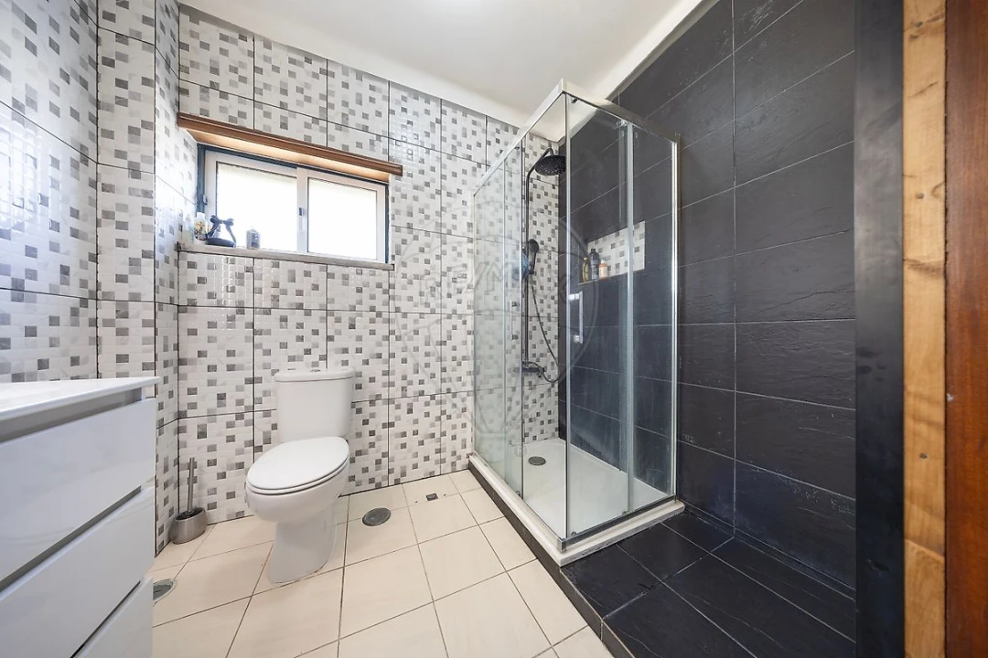 Apartamento T2 para Venda em Azambuja Foto 28