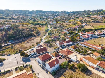Moradia T2 para Venda em Azambuja
