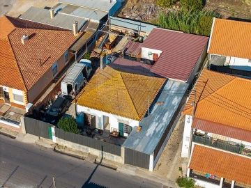 Moradia T2 para Venda em Azambuja