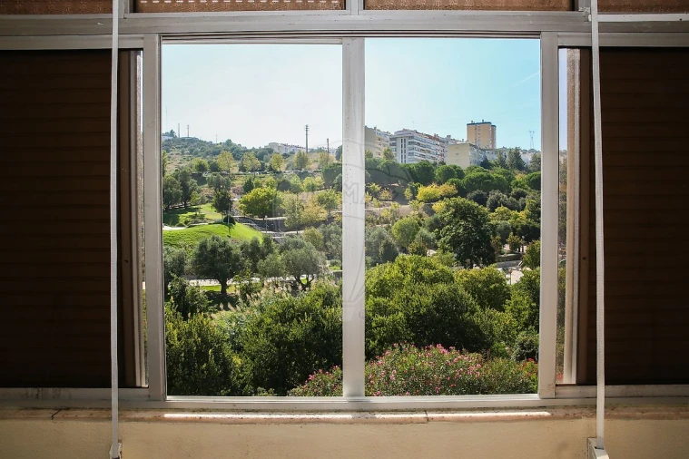 Apartamento T2 para Venda em Vila Franca de Xira Foto 4