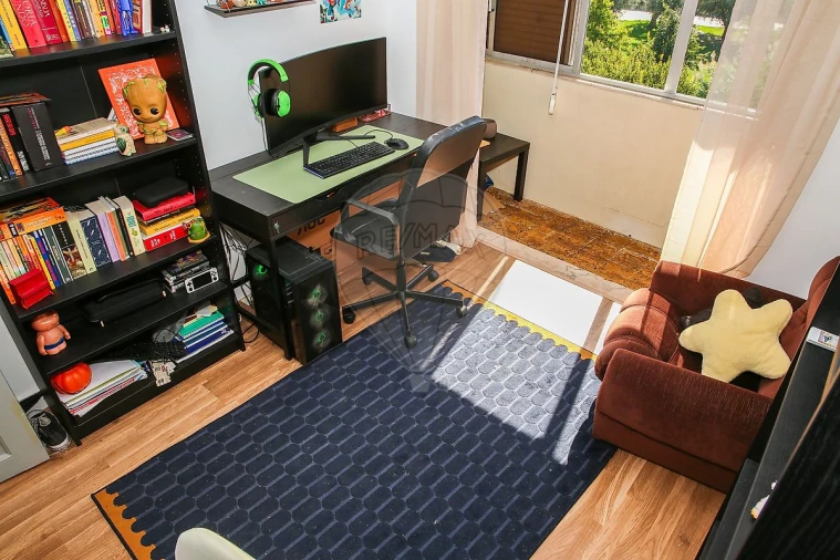 Apartamento T2 para Venda em Vila Franca de Xira Foto 21