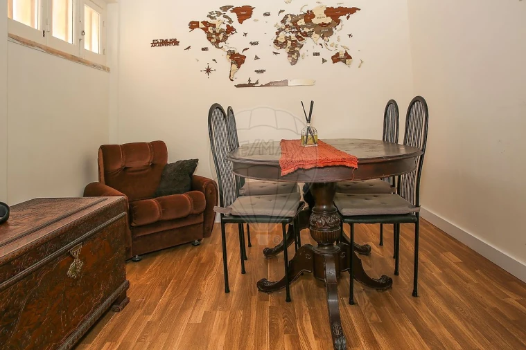 Apartamento T2 para Venda em Vila Franca de Xira Foto 2