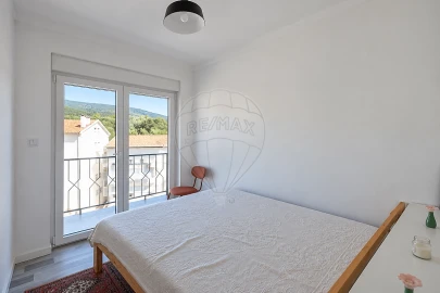 Apartamento T2 para Venda em Teixoso e Sarzedo