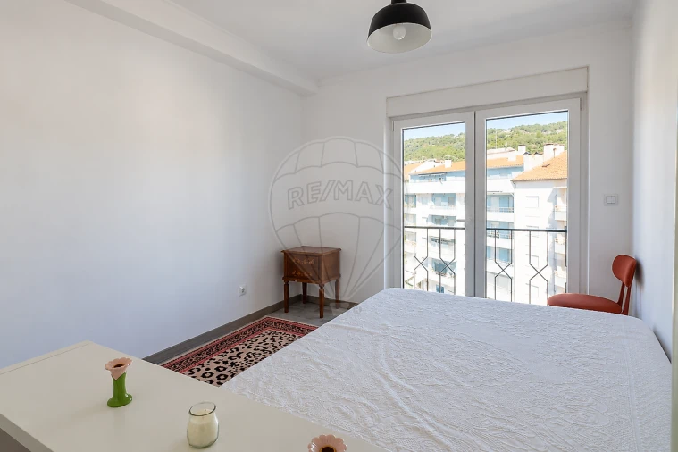 Apartamento T2 para Venda em Teixoso e Sarzedo Foto 5