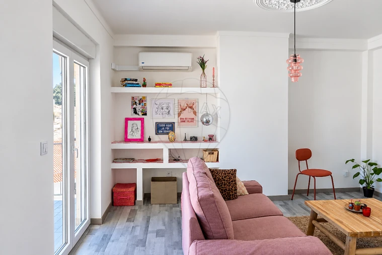 Apartamento T2 para Venda em Teixoso e Sarzedo Foto 11