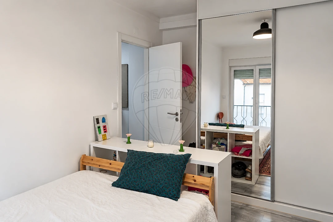 Apartamento T2 para Venda em Teixoso e Sarzedo Foto 8