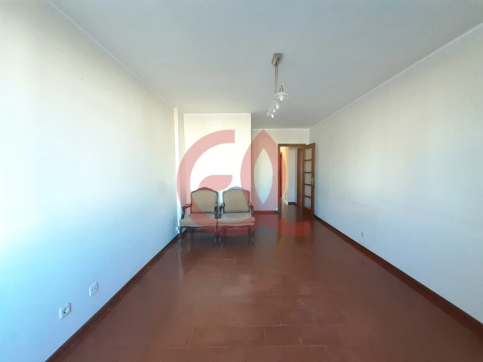Apartamento T2 para Venda em Darque Foto 1