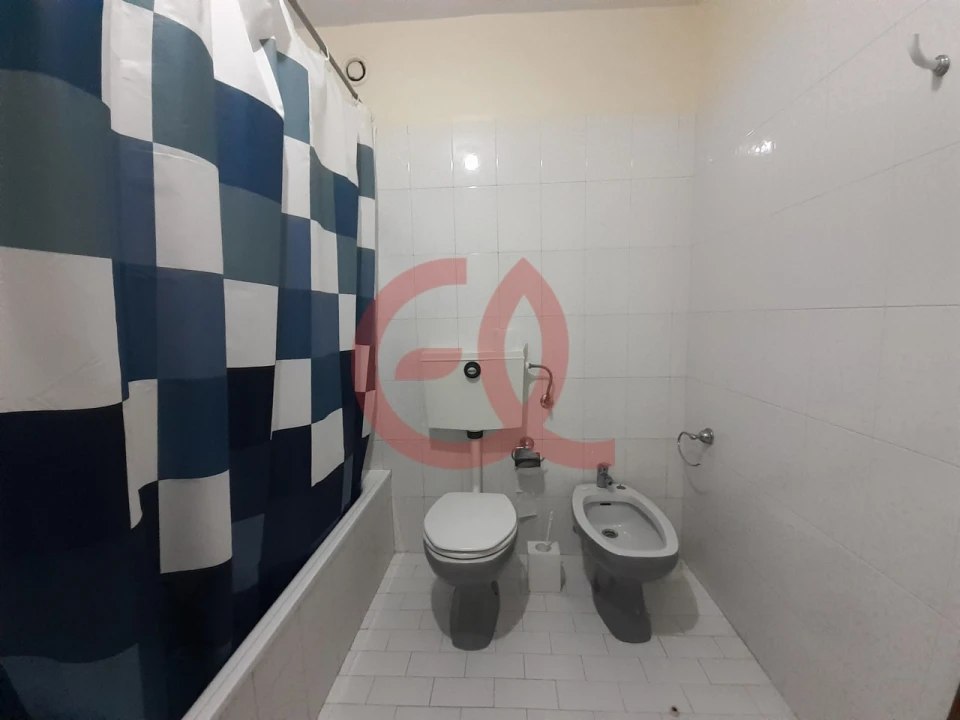 Apartamento T2 para Venda em Darque Foto 9