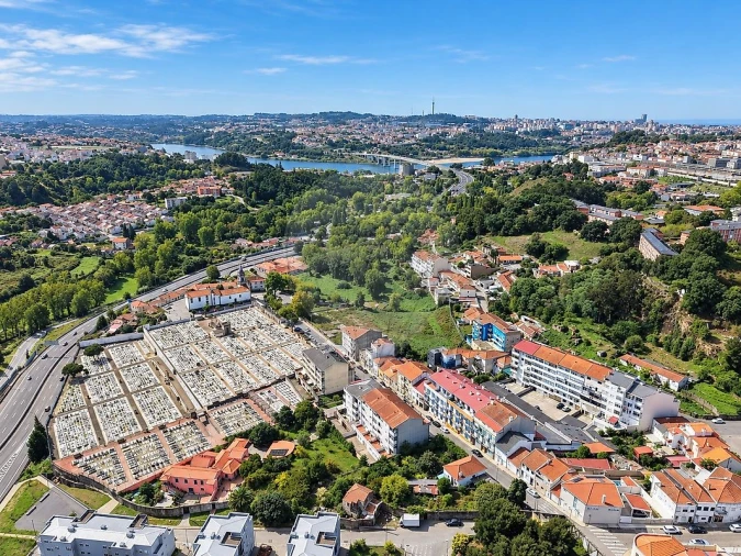 Apartamento T2 para Venda em Campanhã Foto 5