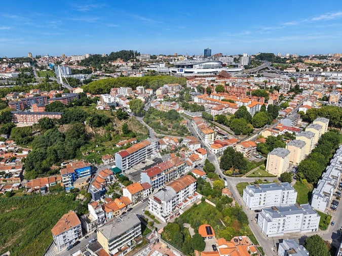 Apartamento T2 para Venda em Campanhã Foto 2