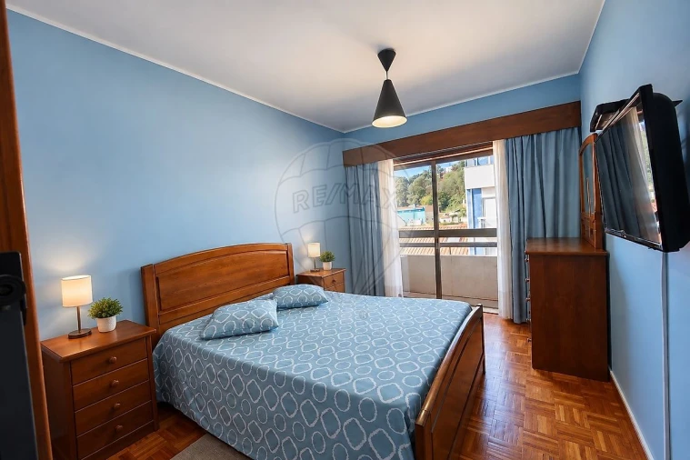 Apartamento T2 para Venda em Campanhã Foto 17