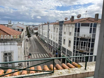 Apartamento T3 para Arrendamento em Almeirim