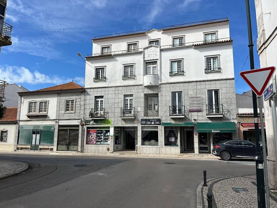 Apartamento T3 para Arrendamento em Almeirim Foto 16