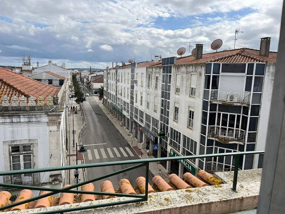 Apartamento T3 para Arrendamento em Almeirim Foto 15