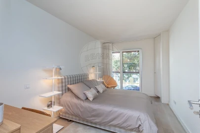 Apartamento T1 para Arrendamento em Avenidas Novas