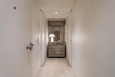 Apartamento T1 para Arrendamento em Avenidas Novas