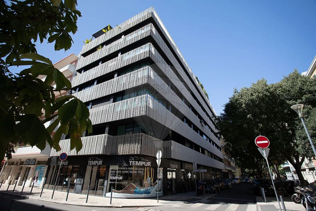 Apartamento T1 para Arrendamento em Avenidas Novas Foto 21