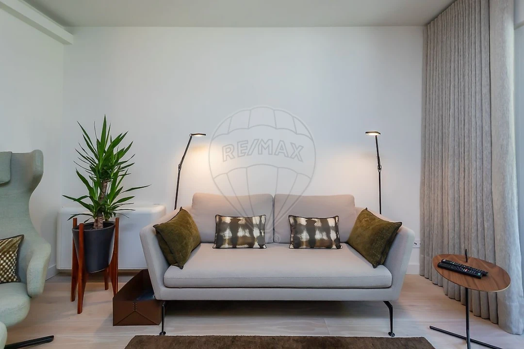 Apartamento T1 para Arrendamento em Avenidas Novas Foto 10