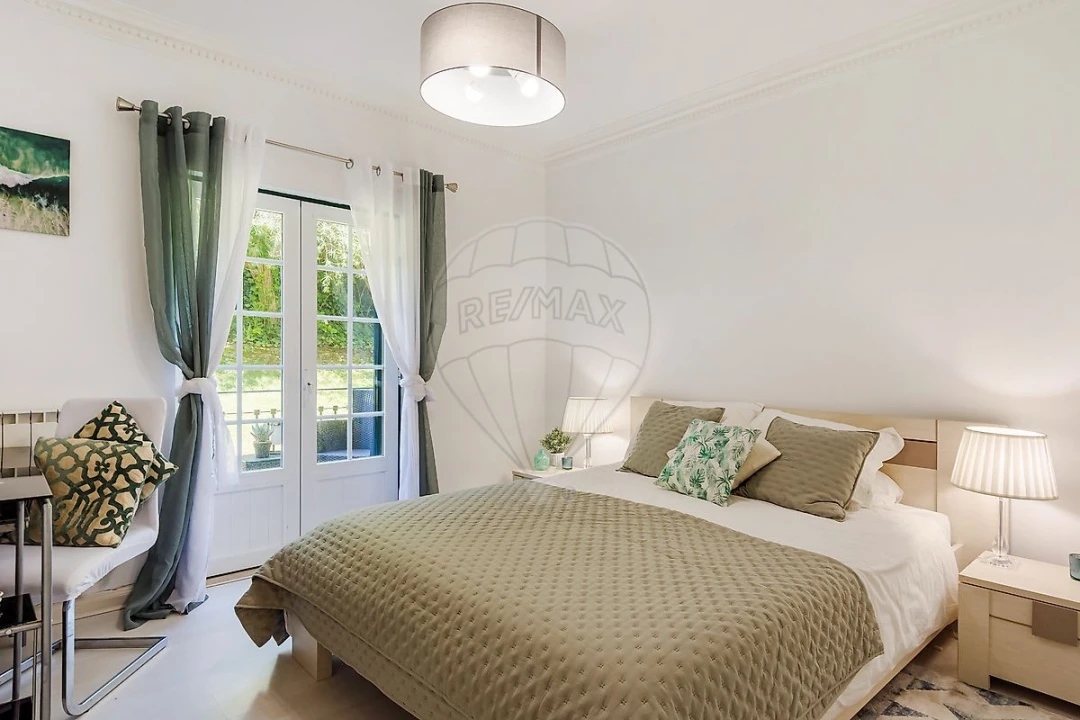 Apartamento T2 para Arrendamento em Santa Maria e São Miguel, São Martinho, São Pedro Penaferrim Foto 5