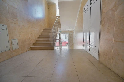 Apartamento T1 para Venda em São Pedro
