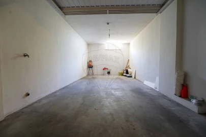 Apartamento T1 para Venda em São Pedro