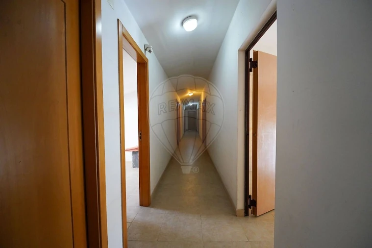 Apartamento T1 para Venda em São Pedro Foto 19