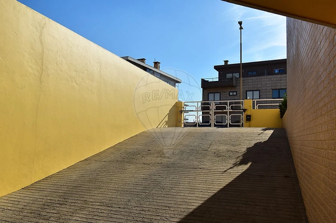 Apartamento T3 para Venda em Arvore Foto 32