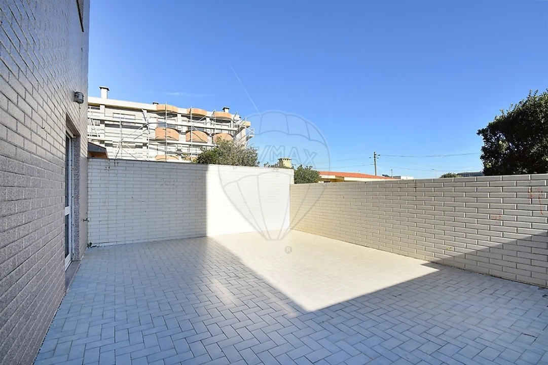 Apartamento T3 para Venda em Arvore Foto 30