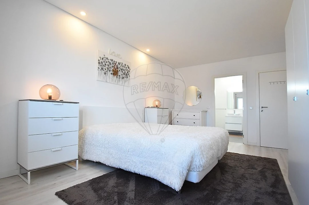 Apartamento T3 para Venda em Arvore Foto 19