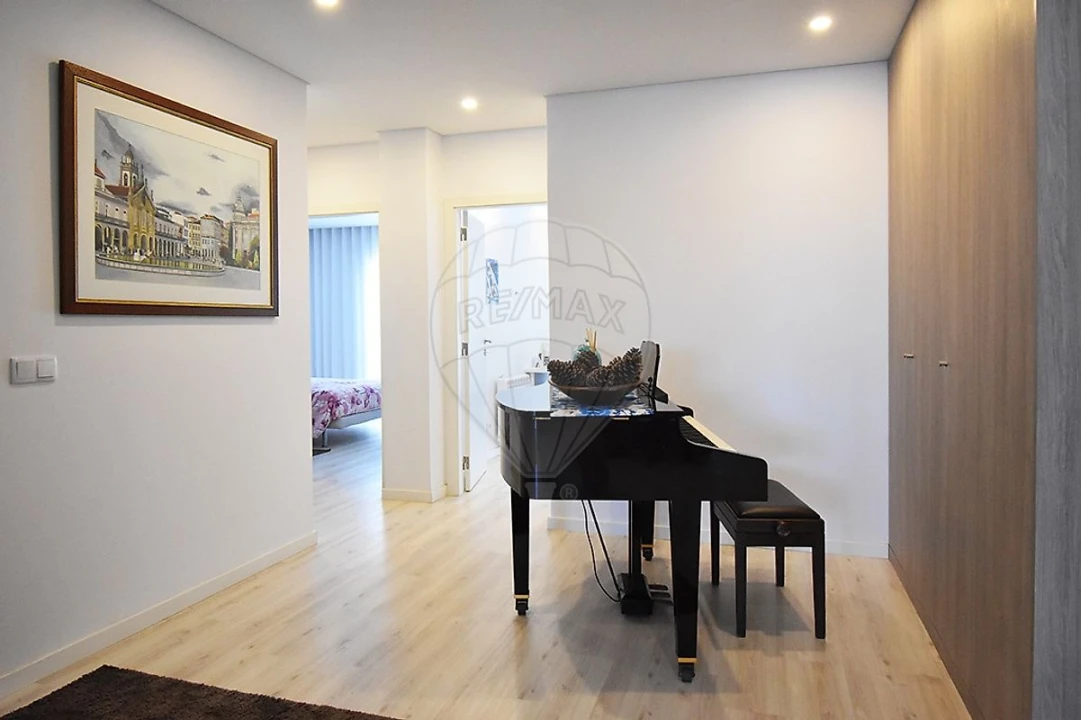 Apartamento T3 para Venda em Arvore Foto 16