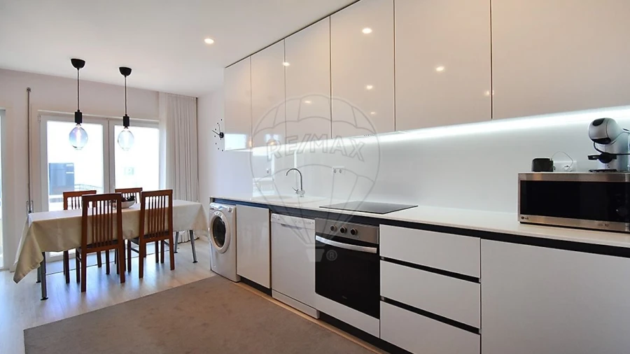 Apartamento T3 para Venda em Arvore