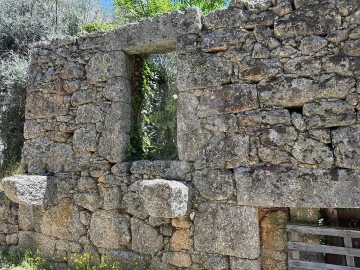 Armazém para Venda em Vale de Prazeres e Mata da Rainha