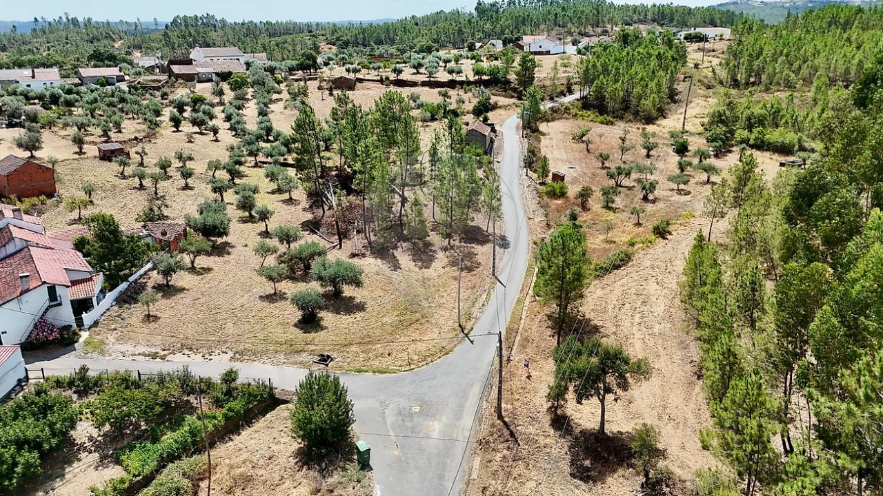 Terreno para Venda em Sarzedas Foto 14
