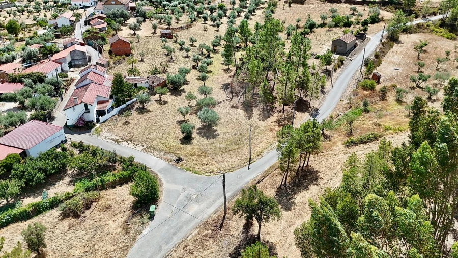 Terreno para Venda em Sarzedas Foto 7