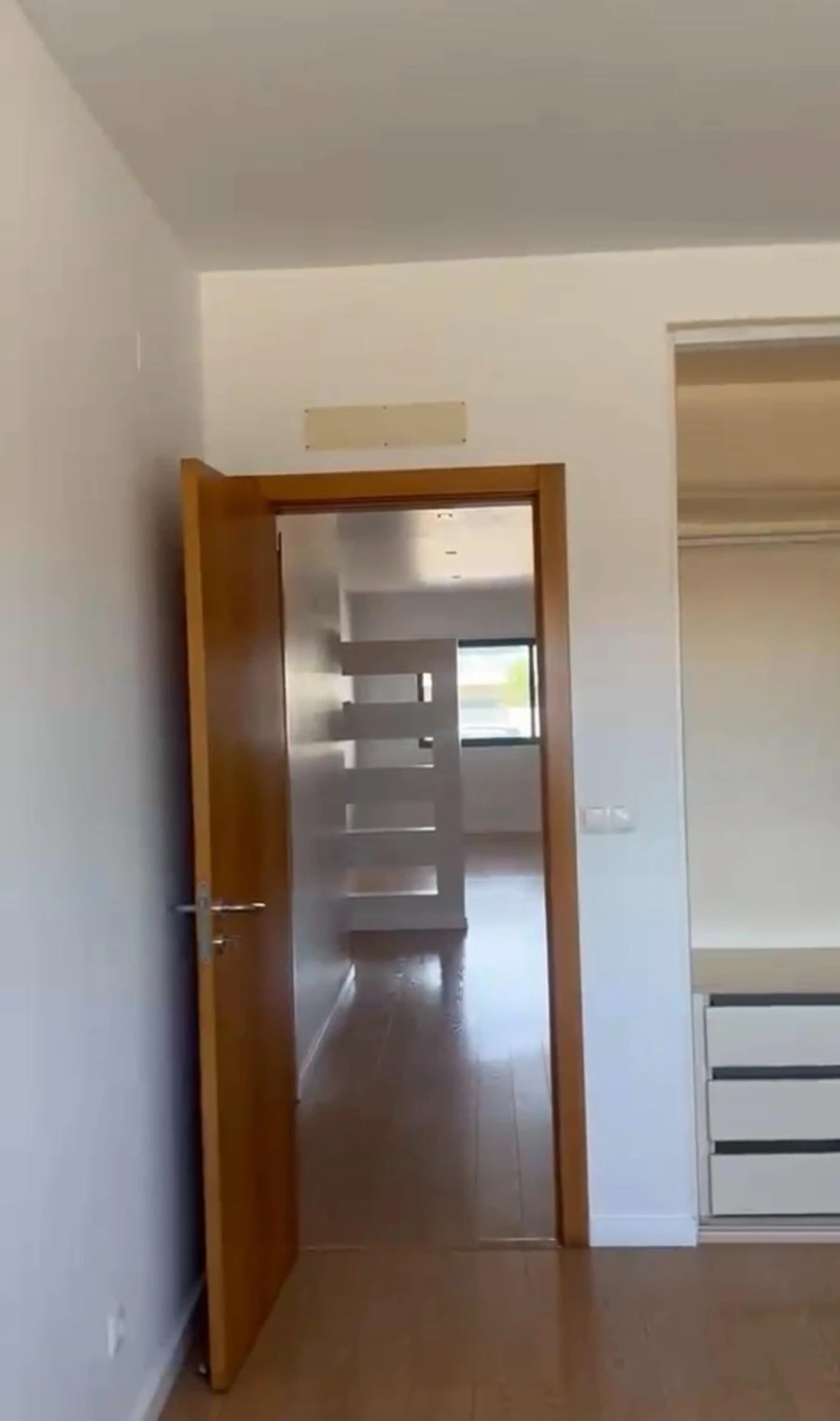 Apartamento T2 para Venda em Fernao Ferro Foto 4