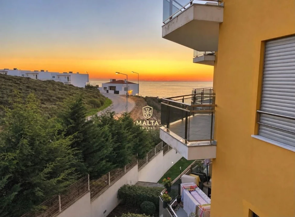 Apartamento T2 para Venda em Ericeira Foto 2
