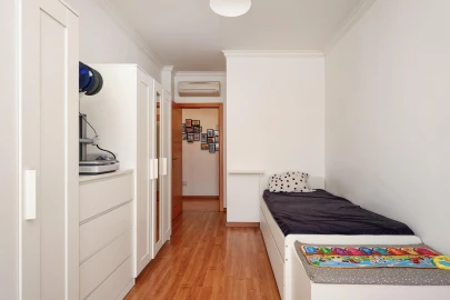 Apartamento T3 para Venda em Marvila, Ribeira Santarém, São Salvador, São Nicolau