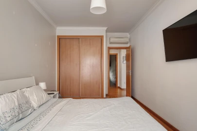 Apartamento T3 para Venda em Marvila, Ribeira Santarém, São Salvador, São Nicolau