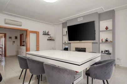 Apartamento T3 para Venda em Marvila, Ribeira Santarém, São Salvador, São Nicolau