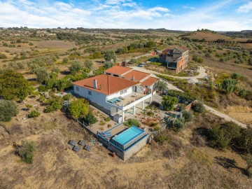 Moradia T3 para Venda em Moçarria