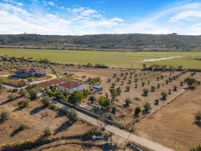 Moradia T3 para Venda em Moçarria Foto 2