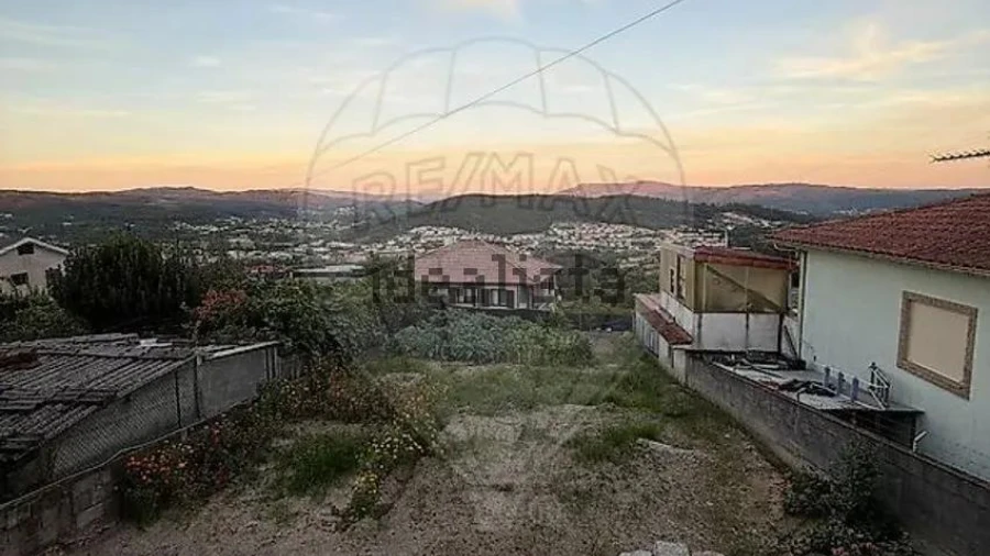 Moradia T3 para Venda em Galegos