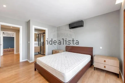 Moradia T4 para Venda em Vila das Aves